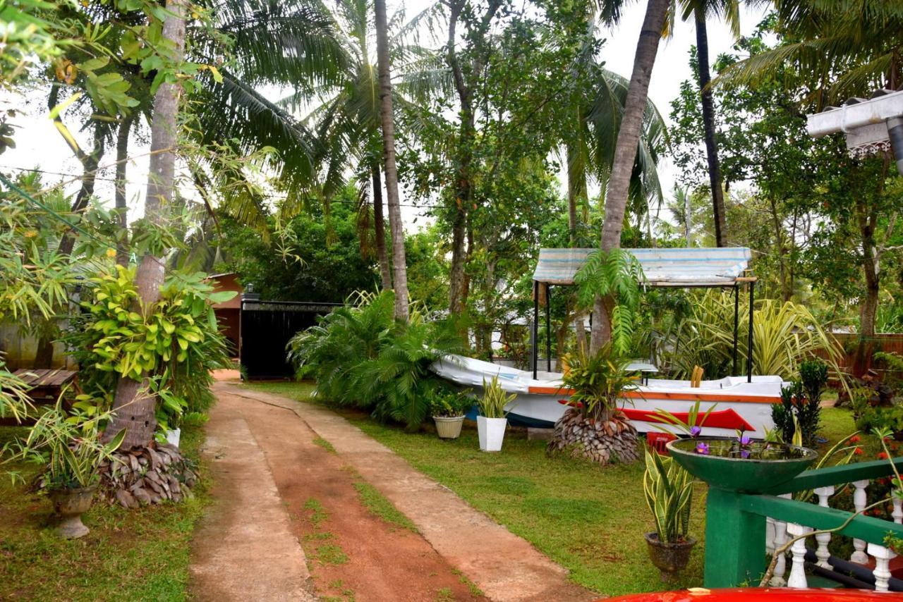 S P City Resort Anuradhapura Zewnętrze zdjęcie