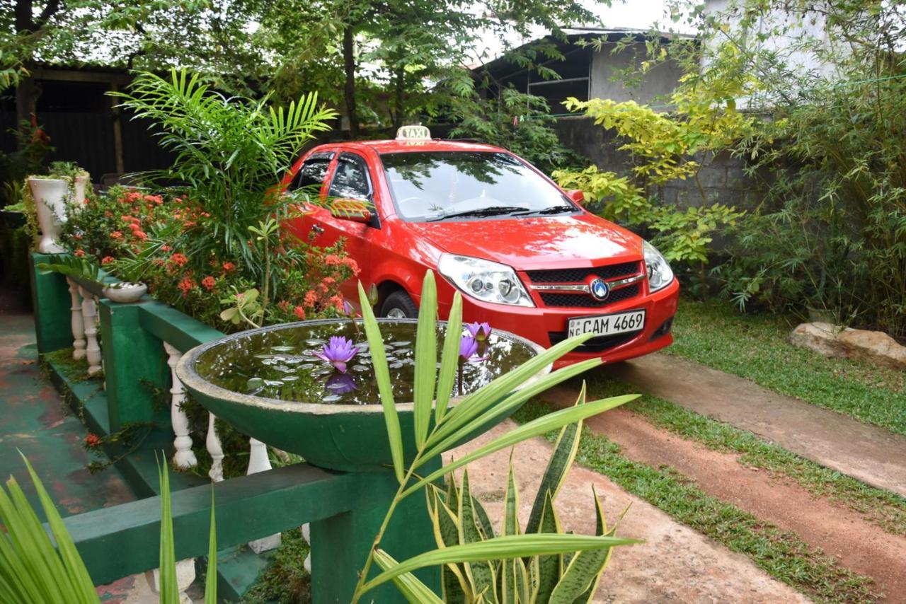 S P City Resort Anuradhapura Zewnętrze zdjęcie