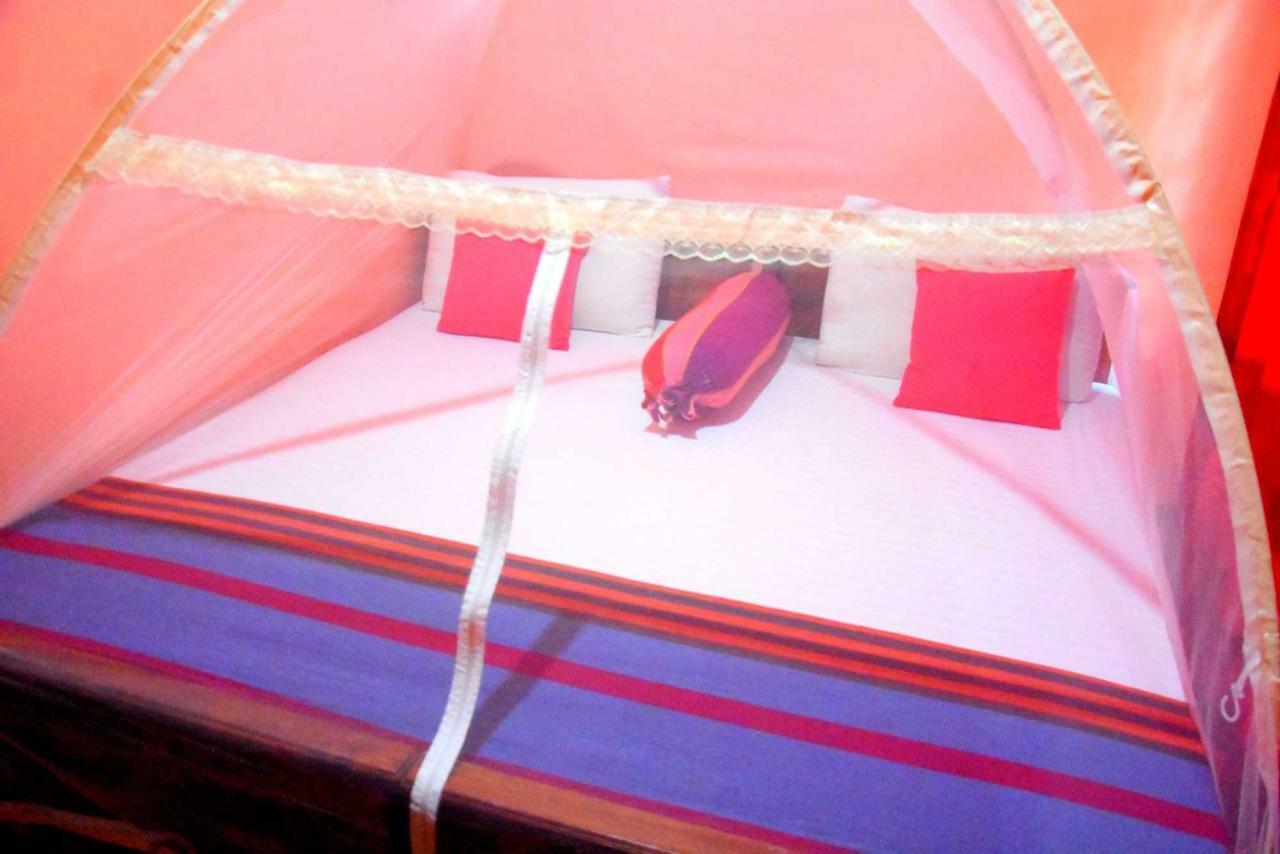 S P City Resort Anuradhapura Zewnętrze zdjęcie