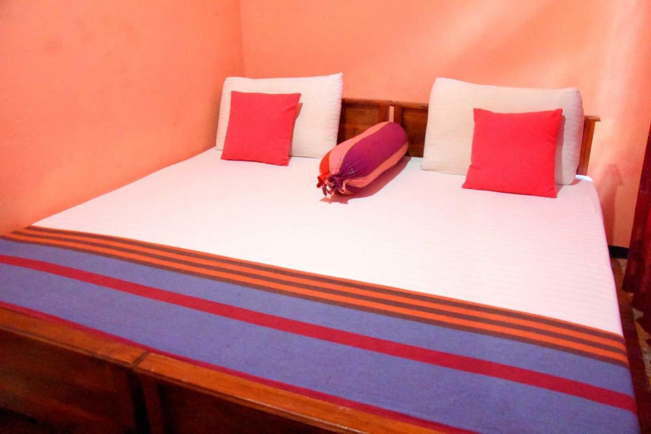 S P City Resort Anuradhapura Zewnętrze zdjęcie